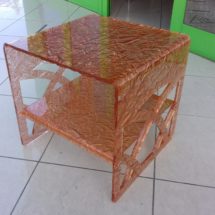 Panchetto GRID realizzato in TRESPEX Brilliant 406